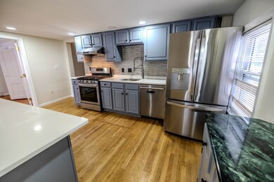 24 Eaton St unit 1, Wakefield, MA 01880 - photo 2