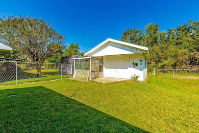 241 Idlewild Dr, Houma, LA 70364 - photo 4