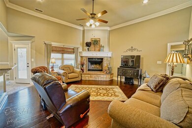 3301 White Oaks Dr, Abilene, TX 79606 - photo 5