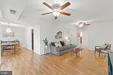 3113 Buccaneer Ct unit 202, Fairfax, VA 22031 - photo 4