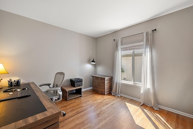 6506 Wisteria -15