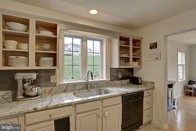 23 Creekside Dr, Millersville, PA 17551 - photo 7