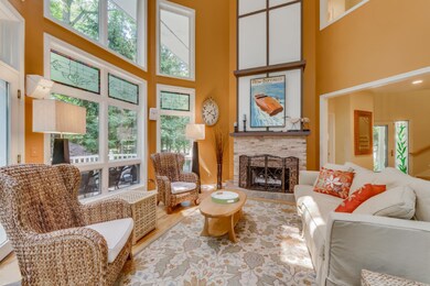 11- Living Room