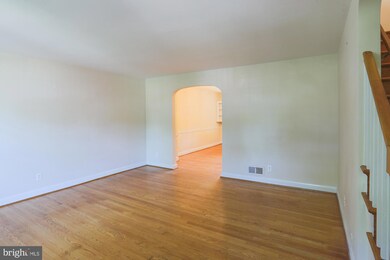 211 Stanmore Rd, Baltimore, MD 21212 - photo 4