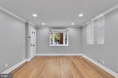 2643 S Walter Reed Dr unit A, Arlington, VA 22206 - photo 4