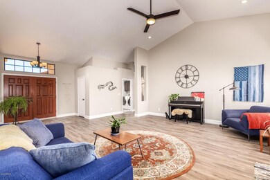 366 W Stacey Ln, Tempe, AZ 85284 - photo 7