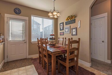 20577 Basket Flower Place, Bend, OR 97702 - photo 5