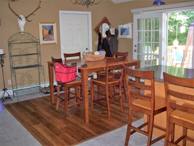 2386 Chestnut Hill Ave, Athol, MA 01331 - photo 5