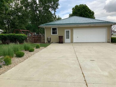 107 Toll Cir, Bluffton, IN 46714 - photo 6