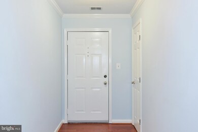 131 Timberbrook Ln unit 203, Gaithersburg, MD 20878 - photo 5
