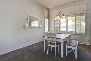 007_Formal Dining Room