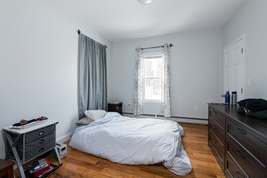 417 Cardinal Medeiros Ave unit 1, Cambridge, MA 02141 - photo 4