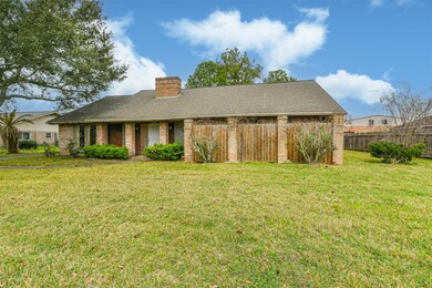 2007 Airline Dr, Friendswood, TX 77546 - photo 4