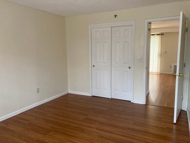 74 Tennis Plaza Rd unit 39, Dracut, MA 01826 - photo 5