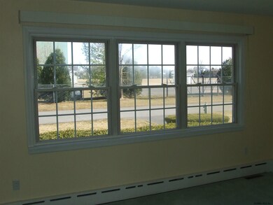 22 Kelton Ct, Albany, NY 12209 - photo 2