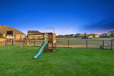 5711 Maxon Ct, Rosenberg, TX 77471 - photo 3
