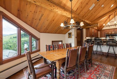 mccoy_peak_lodge_406_interior_dining