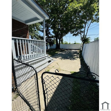 13932 Roselawn St, Detroit, MI 48238 - photo 6