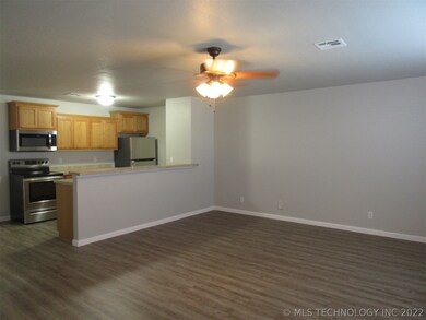 unlisted-address, Broken Arrow, OK 74014 - photo 3