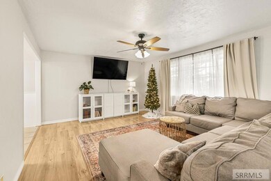 2920 N 45th E, Idaho Falls, ID 83401 - photo 5