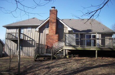 7525 Westgate St, Shawnee, KS 66216 - photo 3