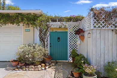 3-web-or-mls-03 - Front Gate (Closed)
