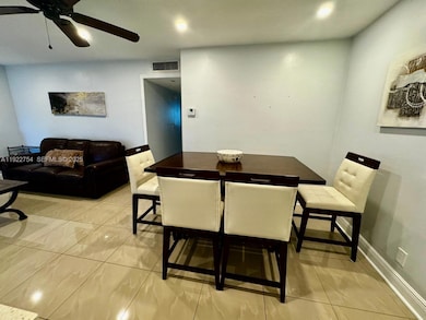 5300 Washington St unit H236, Hollywood, FL 33021 - photo 6