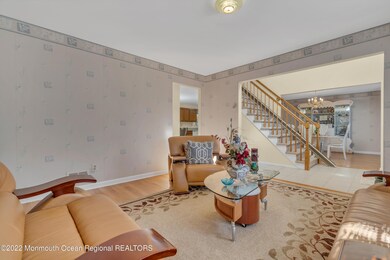 FORMAL LIVING ROOM