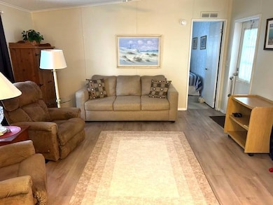 951 Kangaroo Ct, Sebring, FL 33872 - photo 5