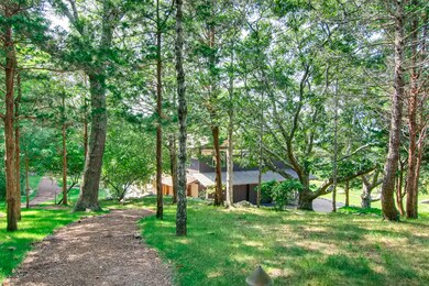 45 Beach Rd, Chilmark, MA 02535 - photo 4