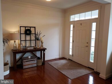 2047 Pleasant Valley Dr, Lansdale, PA 19446 - photo 6