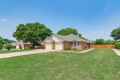 9275 Meandering Dr, North Richland Hills, TX 76182 - photo 3