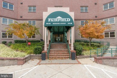 104 Mercer Ct unit 12-1A, Frederick, MD 21701 - photo 2