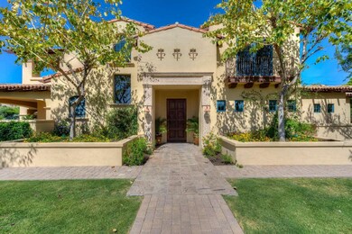 005_Front Entry