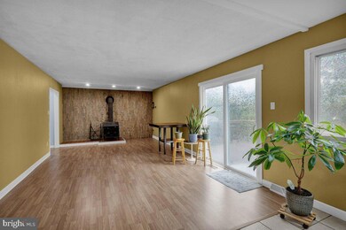 909 Farmdale Rd, Mount Joy, PA 17552 - photo 7