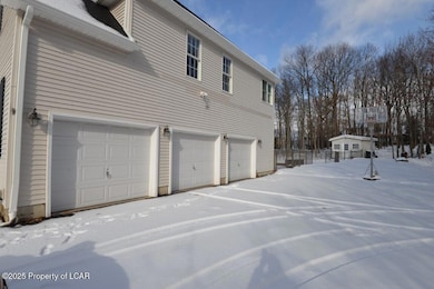 148 Fieldstone Way, Mountain Top, PA 18707 - photo 3