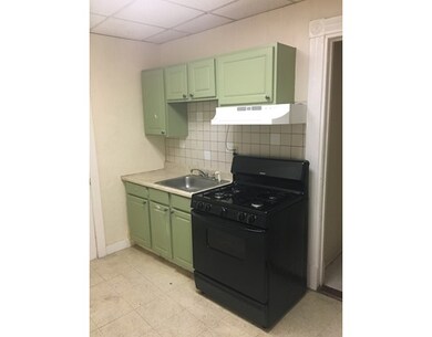 177 E Merrimack St unit 2, Lowell, MA 01852 - photo 4