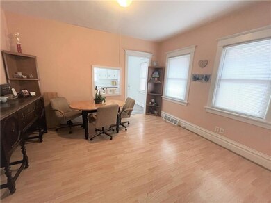 2548 E Grand Ave, Des Moines, IA 50317 - photo 7