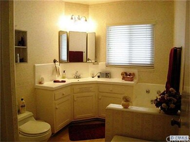Full bath