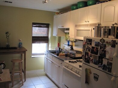281 W 3rd St unit 2, Boston, MA 02127 - photo 2
