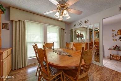 004_Formal Dining II