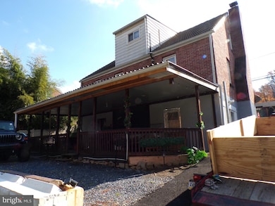 1615 Mount Laurel Rd, Temple, PA 19560 - photo 3