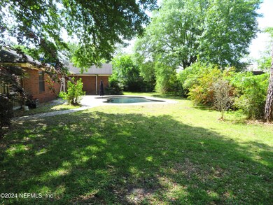 Backyard to pool
