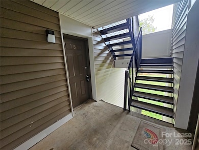 9619 Vinca Cir unit B, Charlotte, NC 28213 - photo 3