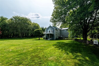 Wonderful yard for lawn games