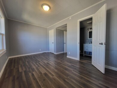 2414 E Lynn St, Anderson, IN 46016 - photo 7