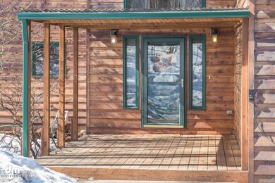 Exterior_Front Porch 3677-SMALL