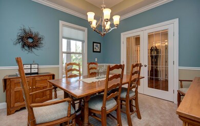 Dining Room (2)