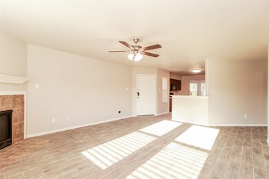 16782 N Thrasher Dr, Conroe, TX 77385 - photo 6