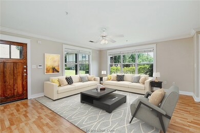 Photo of Living Room has been virtually staged.